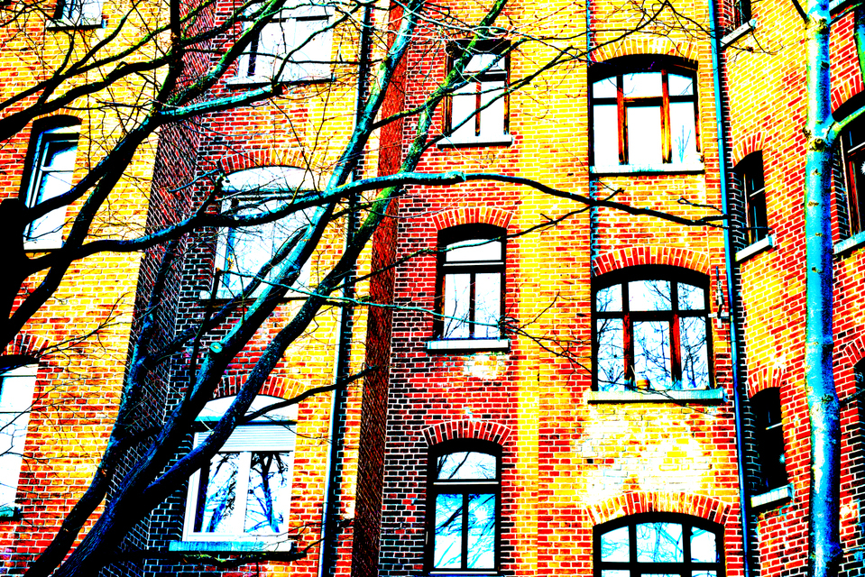 Last Sun on West Side Brick Wall House - ID 005945