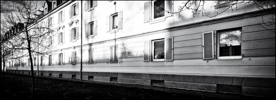 Climbing Darkness - ID 005947