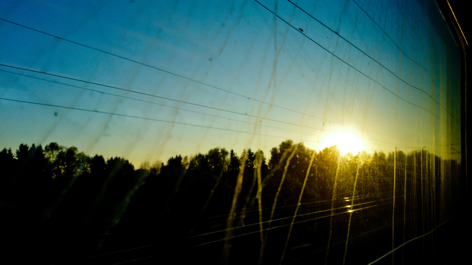 Traveling Home Sunset  I - ID 005970