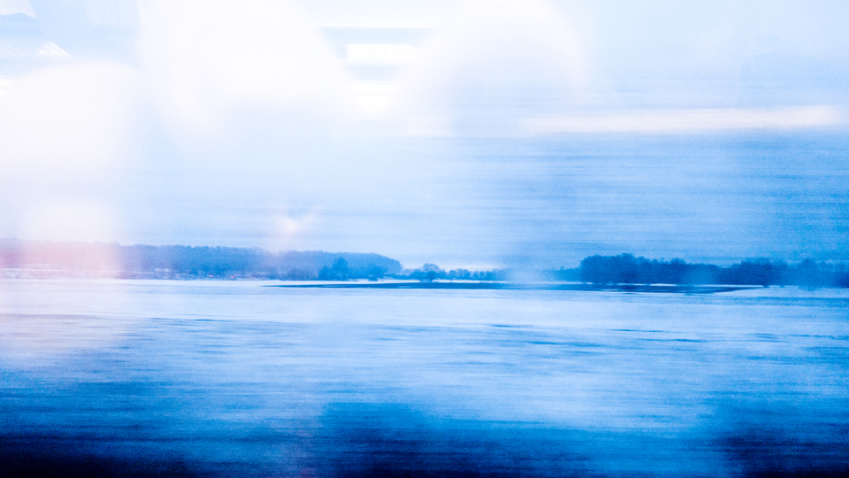 Traveling Afar I - ID 005972