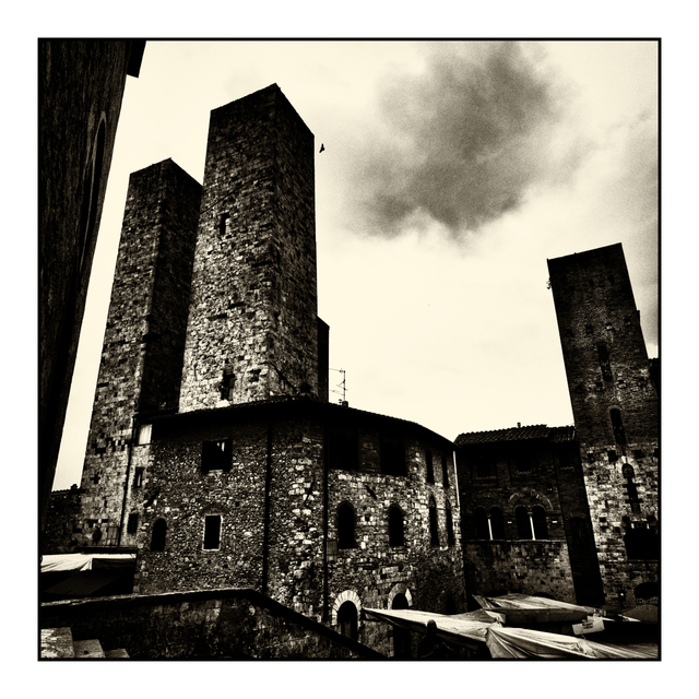 Twins with a Little One - ID 006240