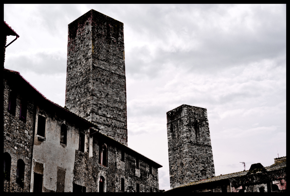 Well Square Tower View I - ID 006280