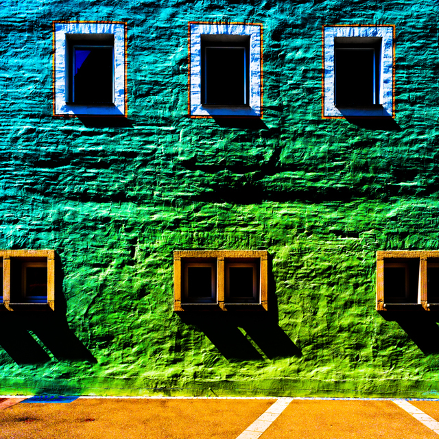 Windows on Green and Cyan I - ID 006407