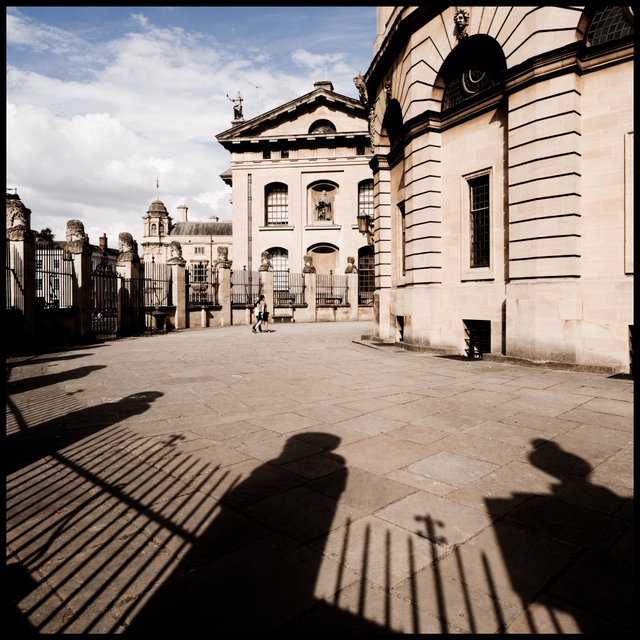 Oxford University I - ID 006456