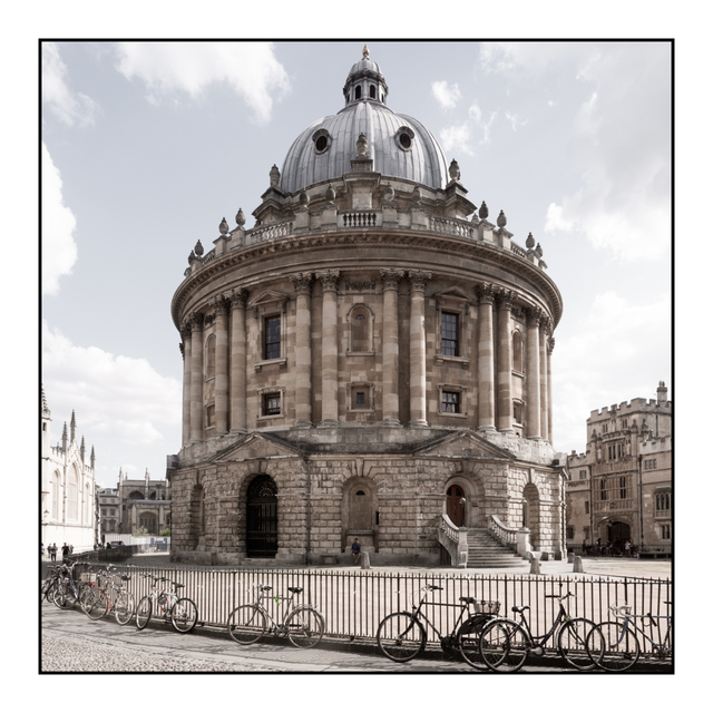 Oxford University III - ID 006460