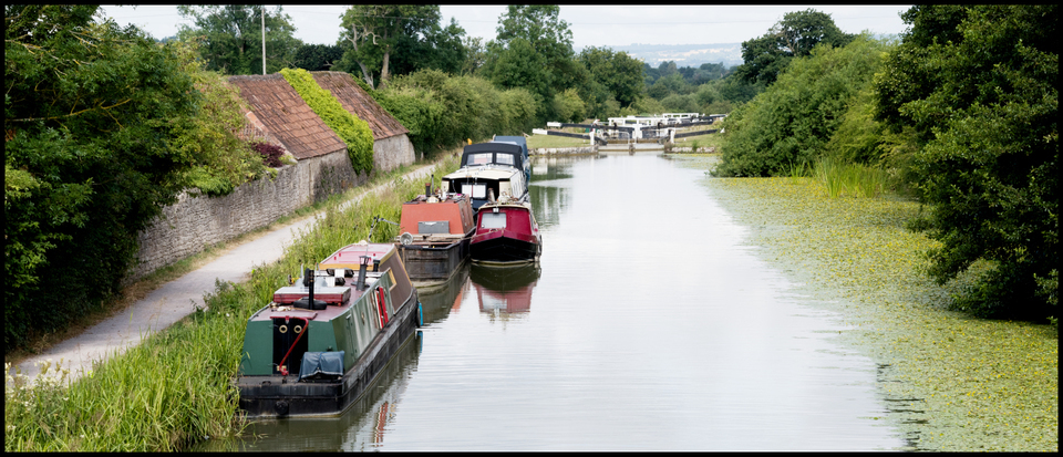Ships and Locks - ID 006462