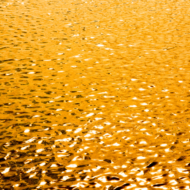 Gold Water II - ID 006547
