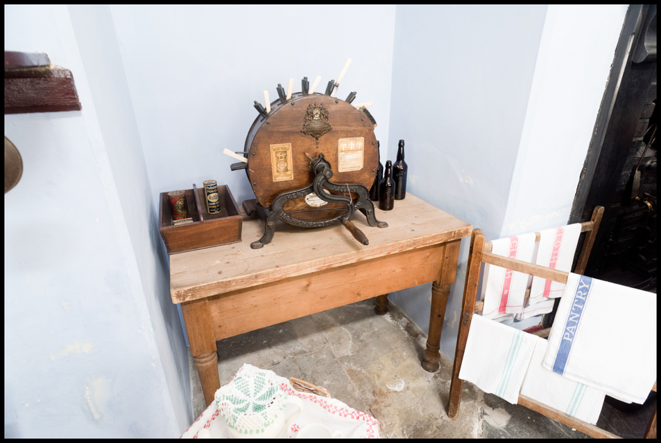 Manor Whetstone - ID 006581