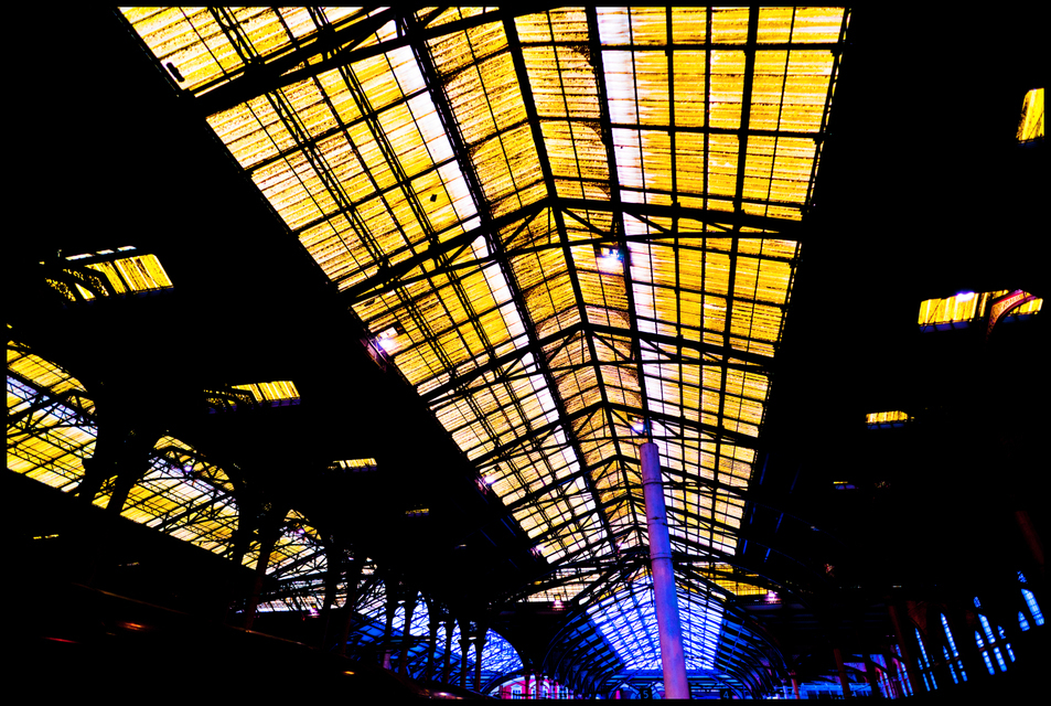 Yellow Glass Roof I - ID 006703