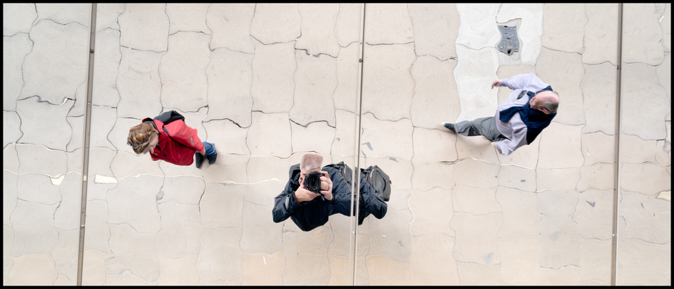 Liquid Passersby II - ID 006806