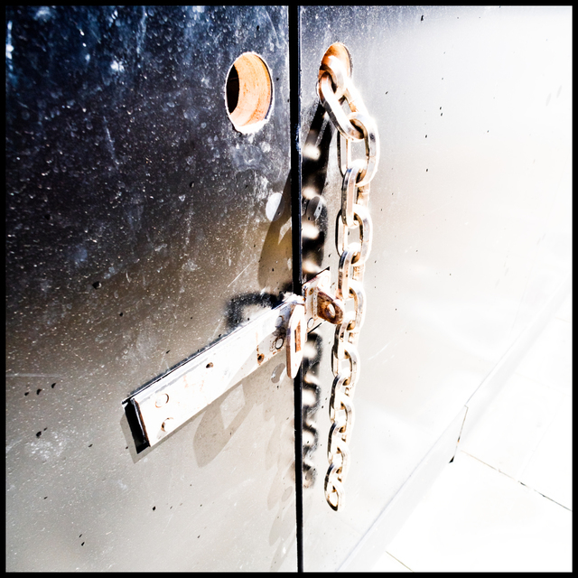 Not Locked - ID 006866