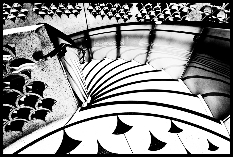 Museum Stairs - ID 006892