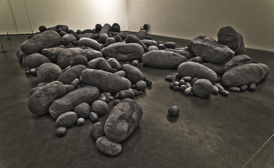 Art and Chair - ID 007033