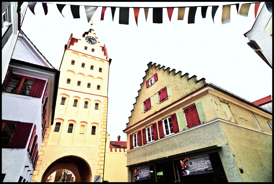 Flagged II - ID 007282