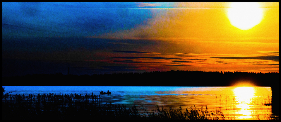 Hunter on Lake III - ID 007367