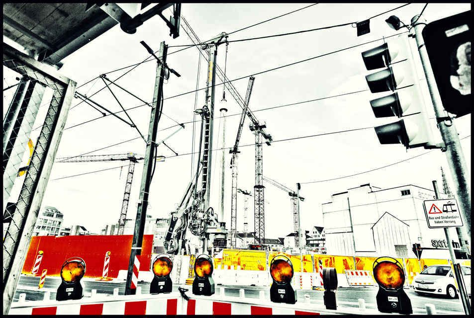 Main Station Courtyard Construction XV - ID 007429