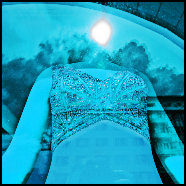 Being Blue - ID 007540