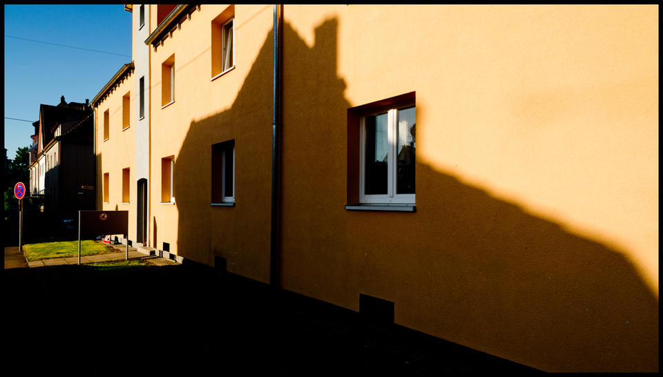 Roof Shadow - ID 007625