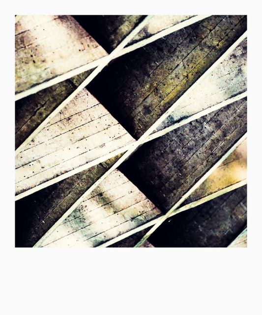 Colored Bridge IV - ID 008325