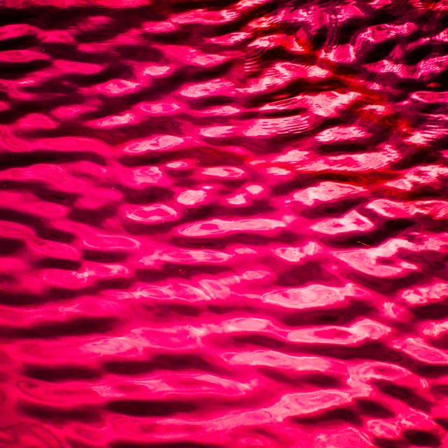 Red Water - ID 008755