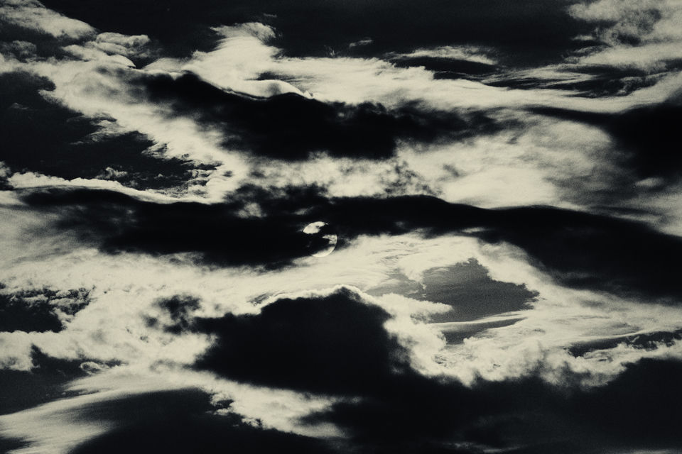 Dark Clouds I - ID 008827