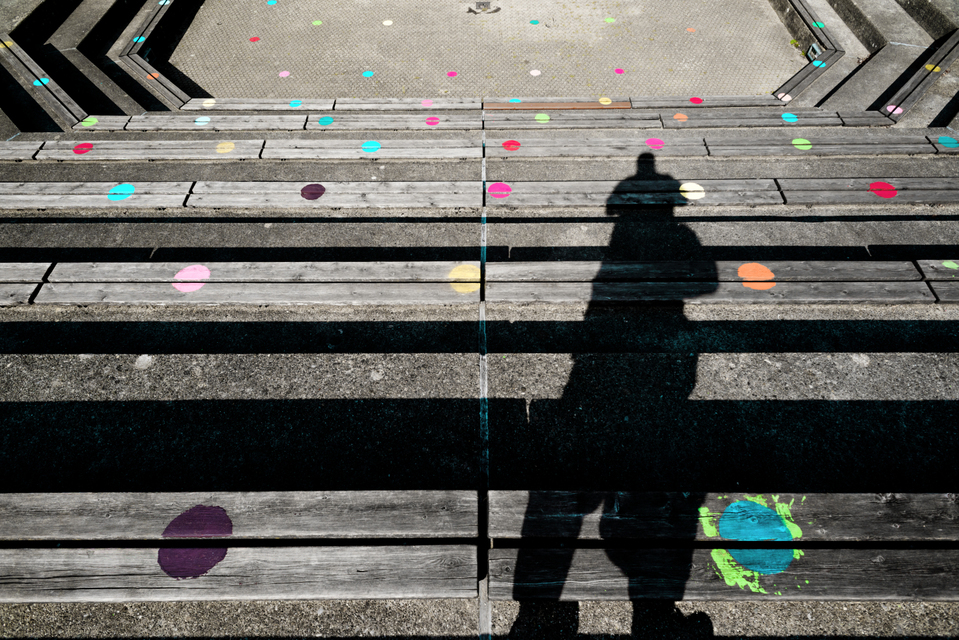 Colored Dots IV - ID 008836