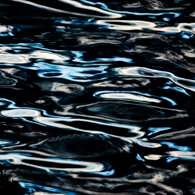 Water Waves X - ID 008940