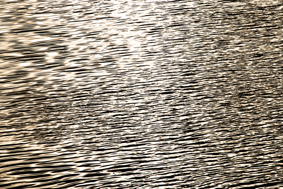 Winter Water Surface XIX - ID 009419