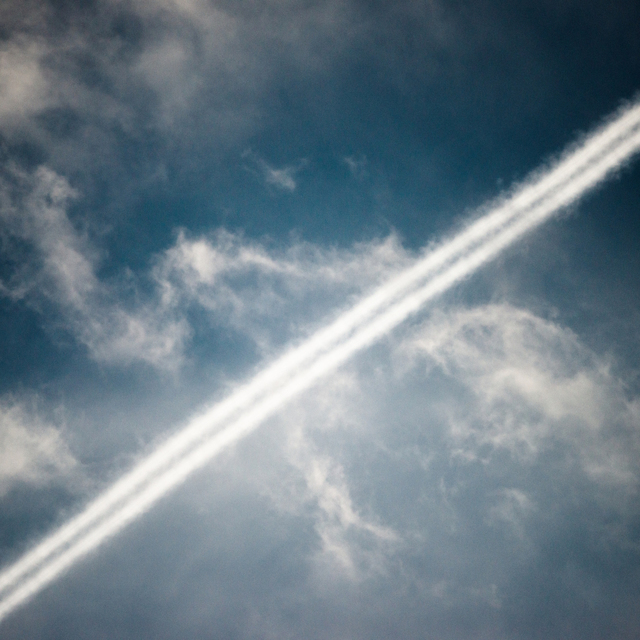 Contrail II - ID 009509