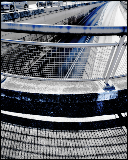 Grid above Street I - ID 009829