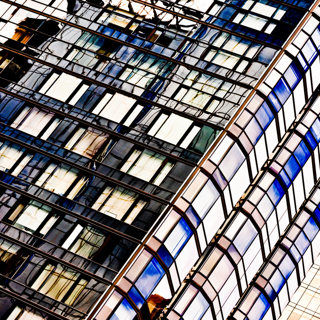 Reflexion over the Edge - ID 010044