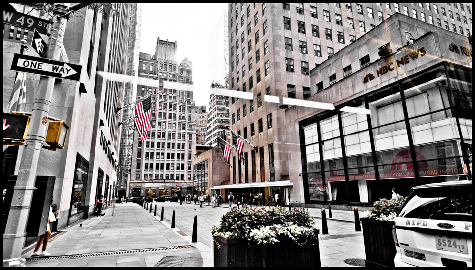 W 49 ST ONE WAY - ID 010073