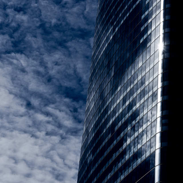 Through the Sea - ID 010119