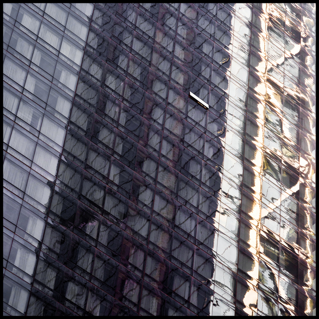 Right Side in the Heat - ID 010253