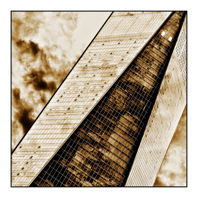 One World Trade Center IV - ID 010257