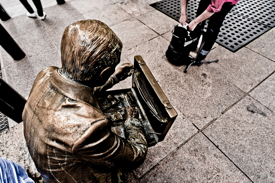 Busines Man II - ID 010298