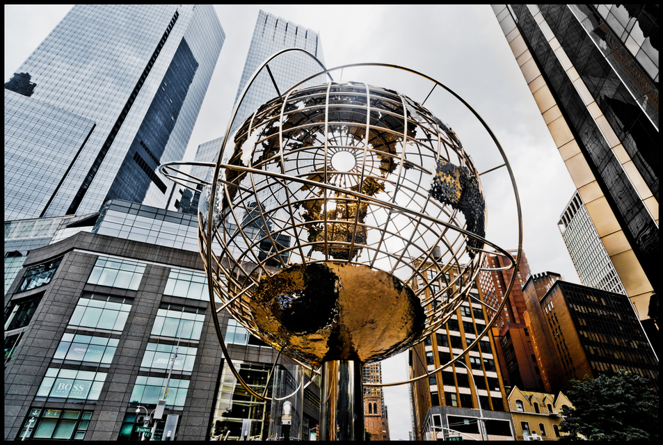 The golden Globe I - ID 010400