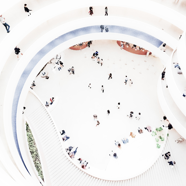 People without Ground II - ID 010462