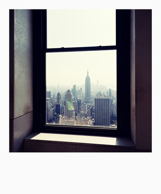 Looking on Empire State IV - ID 010596