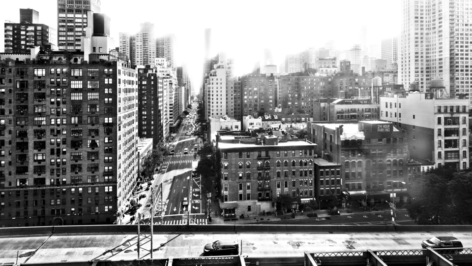 On the Roosevelt Island Tramway II - ID 010610