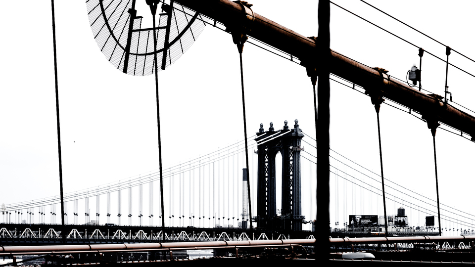Brooklyn and Manhatten Bridge IV - ID 010727