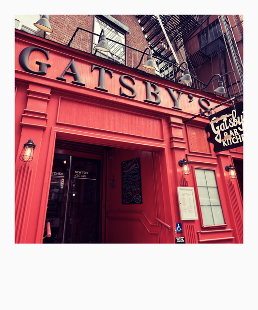 GATSBY'S II - ID 010745