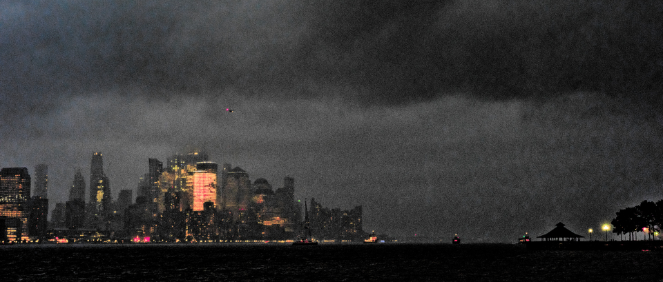 Manhatten in Rain XI - ID 010765