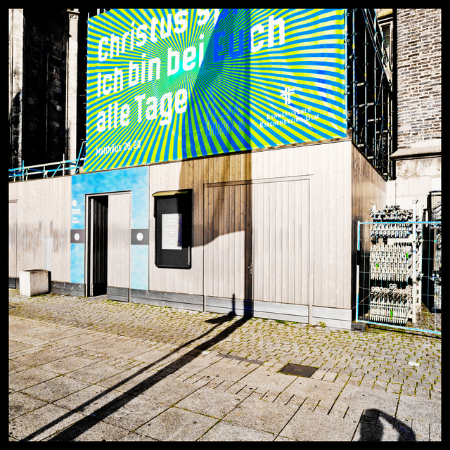 Minster Temporary Entrance - ID 010914