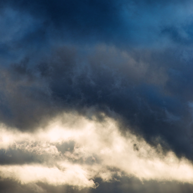 Blue and Grey - ID 010978