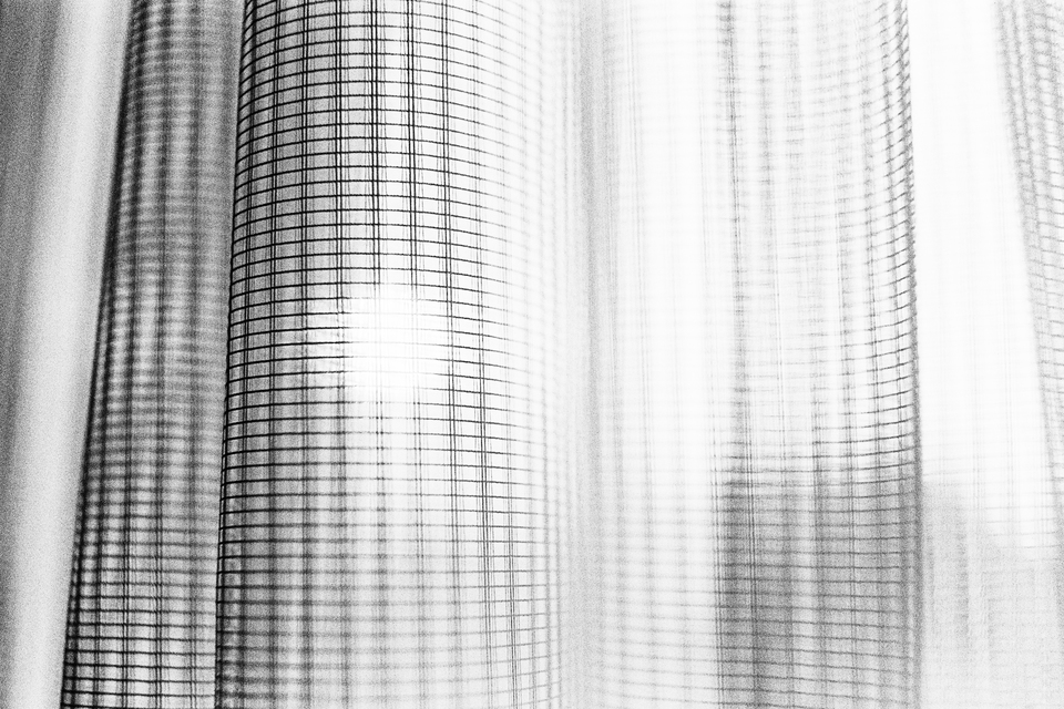 Curtain III - ID 011035