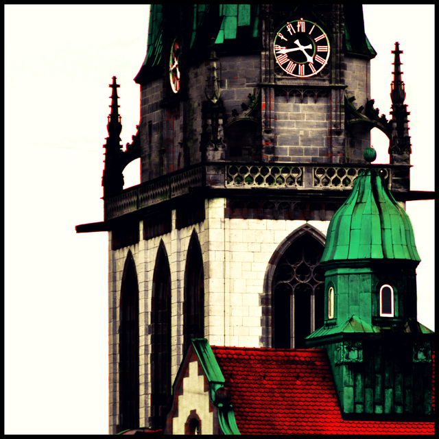 16 Minutes to Five - ID 011123