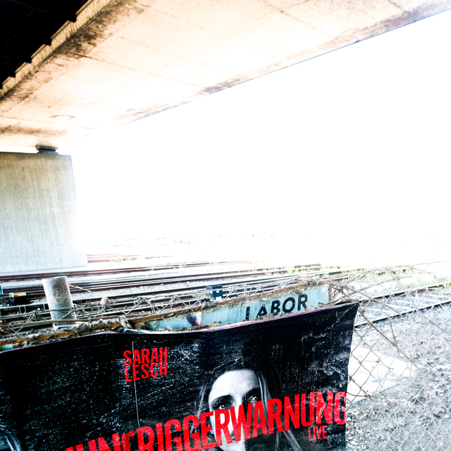 TRIGGERWARNUNG LIVE II - ID 011198