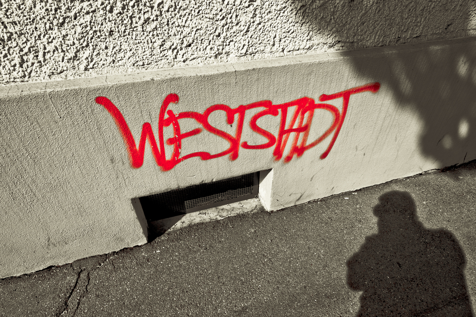 WESTSTADT - ID 011436