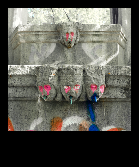 Pink Eyes I - ID 011483